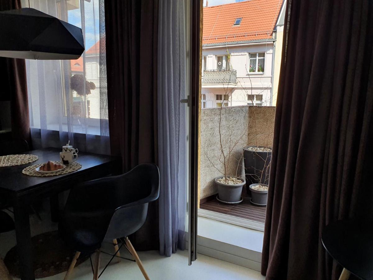 Whitebeeapartament Appartement Wrocław Buitenkant foto